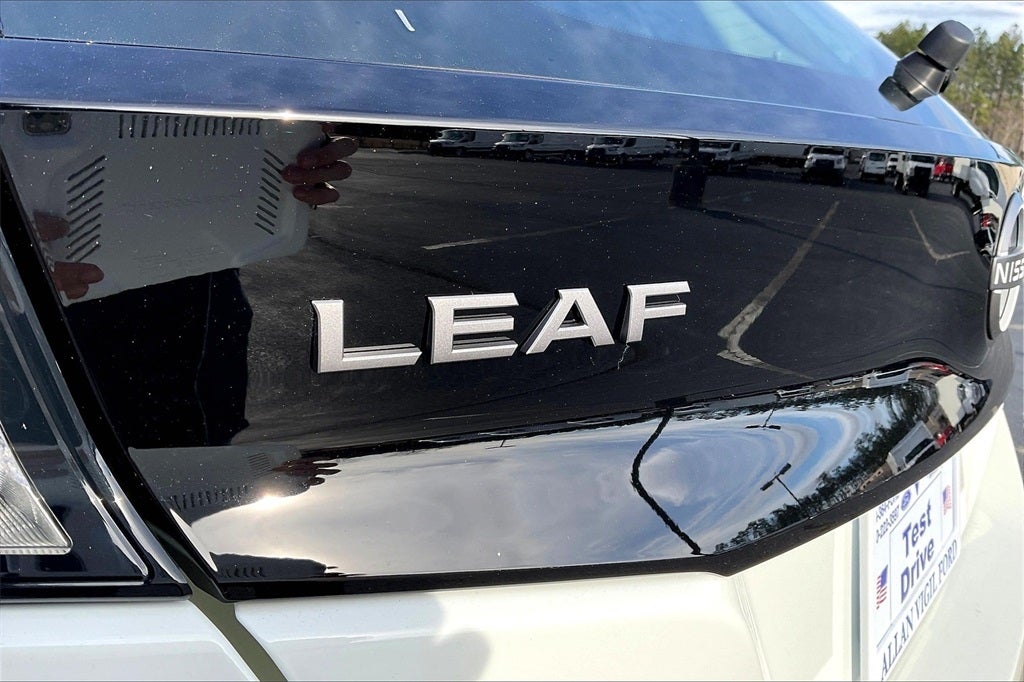 2023 Nissan Leaf S
